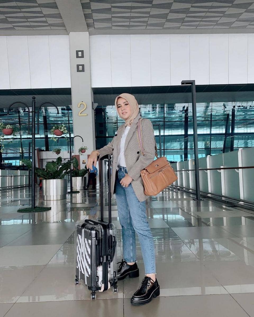 Instagram/ollaramlanaufar