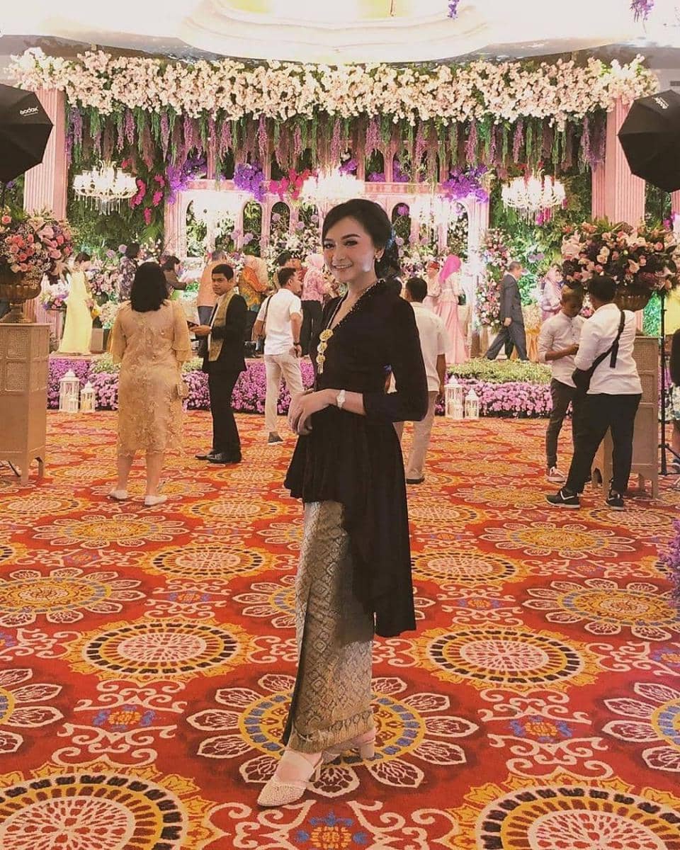 instagram.com/kebayaideas