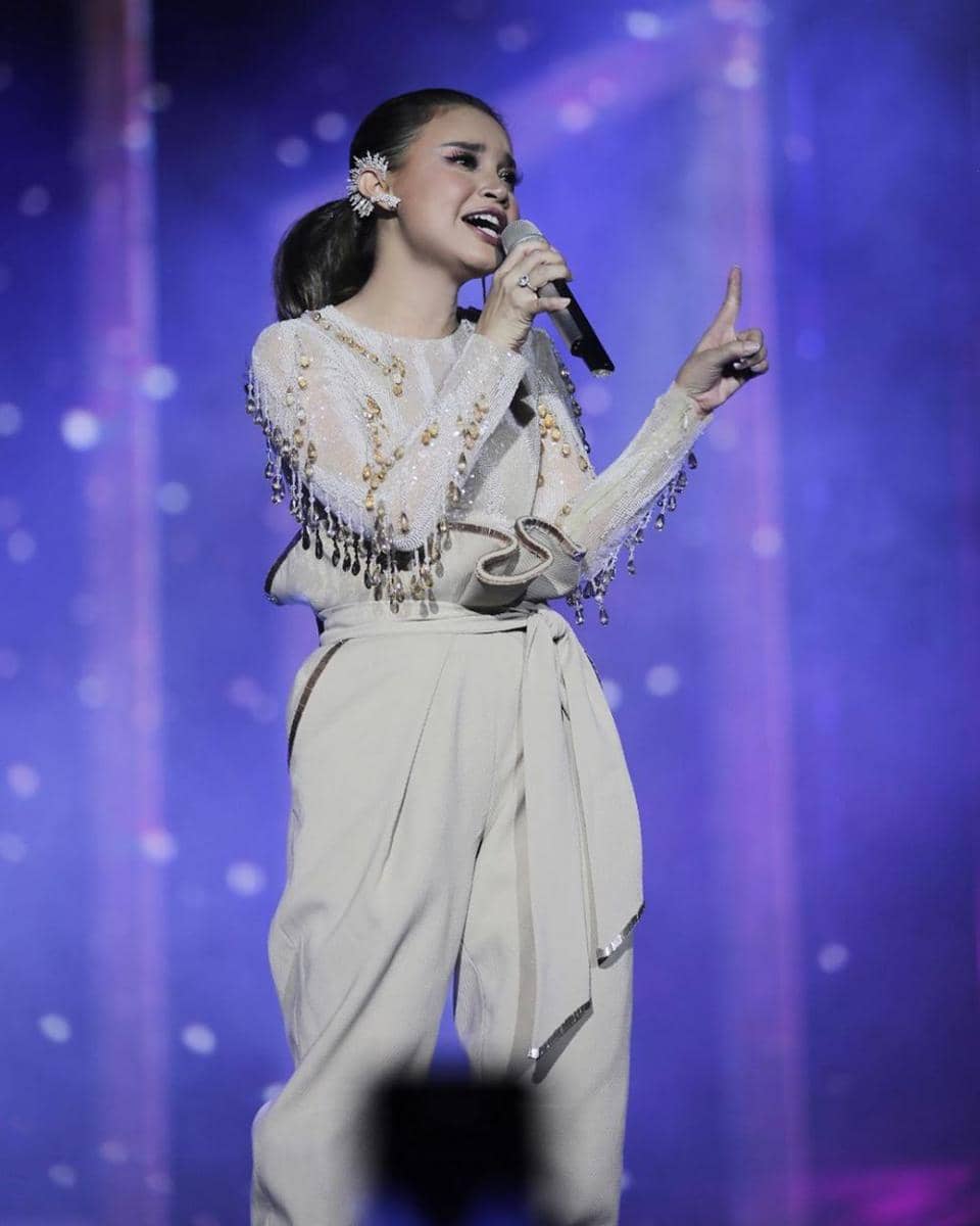 instagram.com/itsrossa910