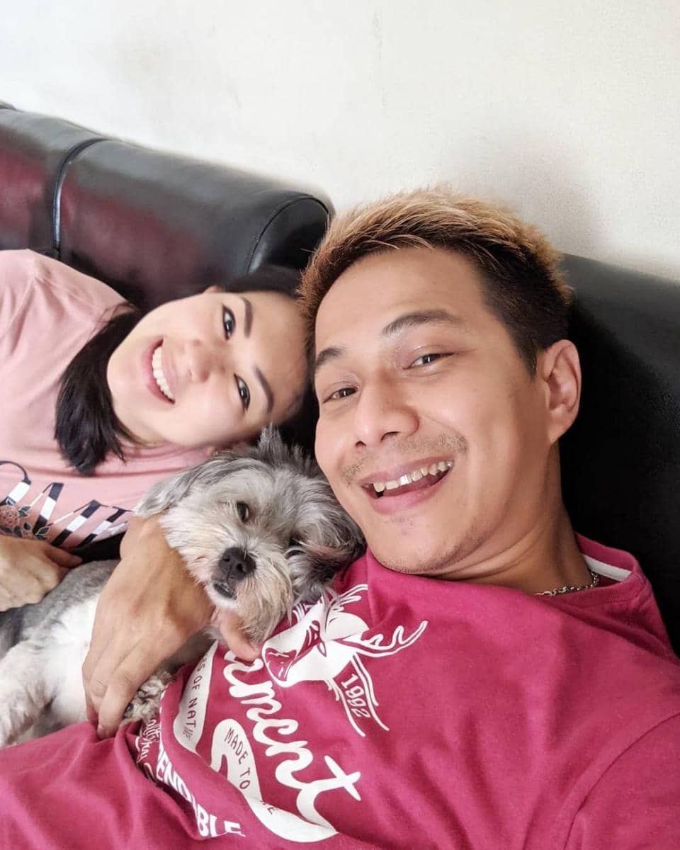 instagram.com/delonthamrinofficial