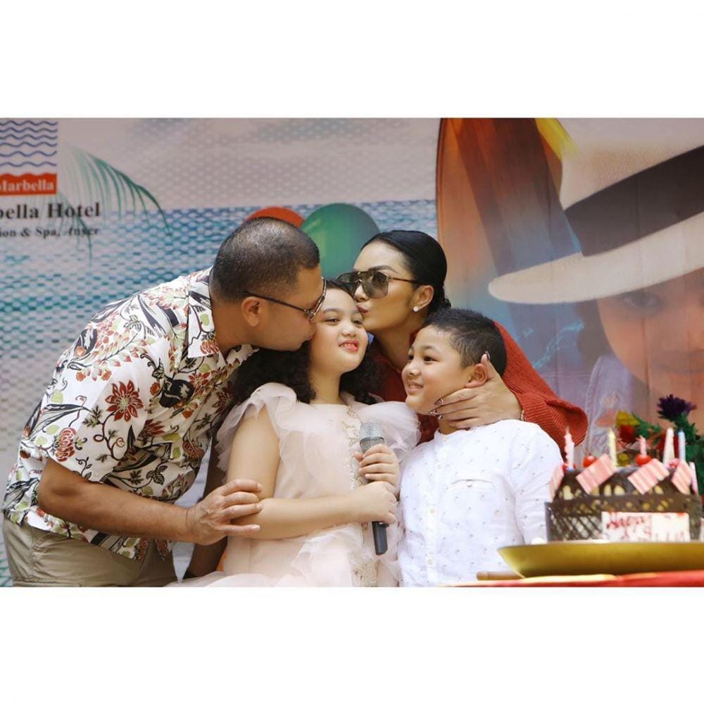 Instagram.com/krisdayantilemos