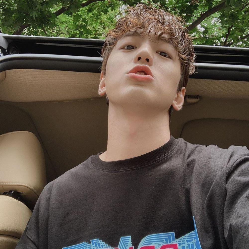 instagram.com/mingue.k