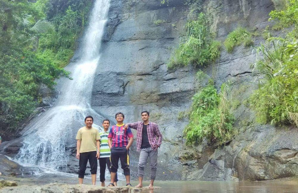 instagram.com/galahnurs