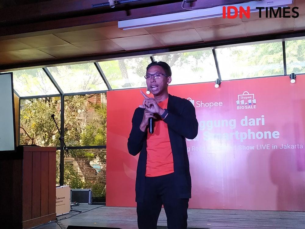 Romi Hidayat menjelaskan tips memilih kamera smartphone. 24 Oktober 2019. IDN Times/Nadia Umara