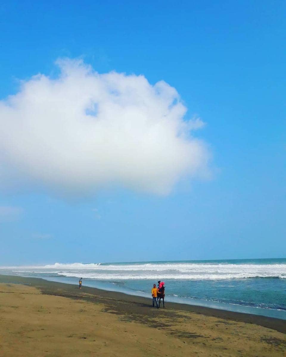 instagram.com/rahmaika_