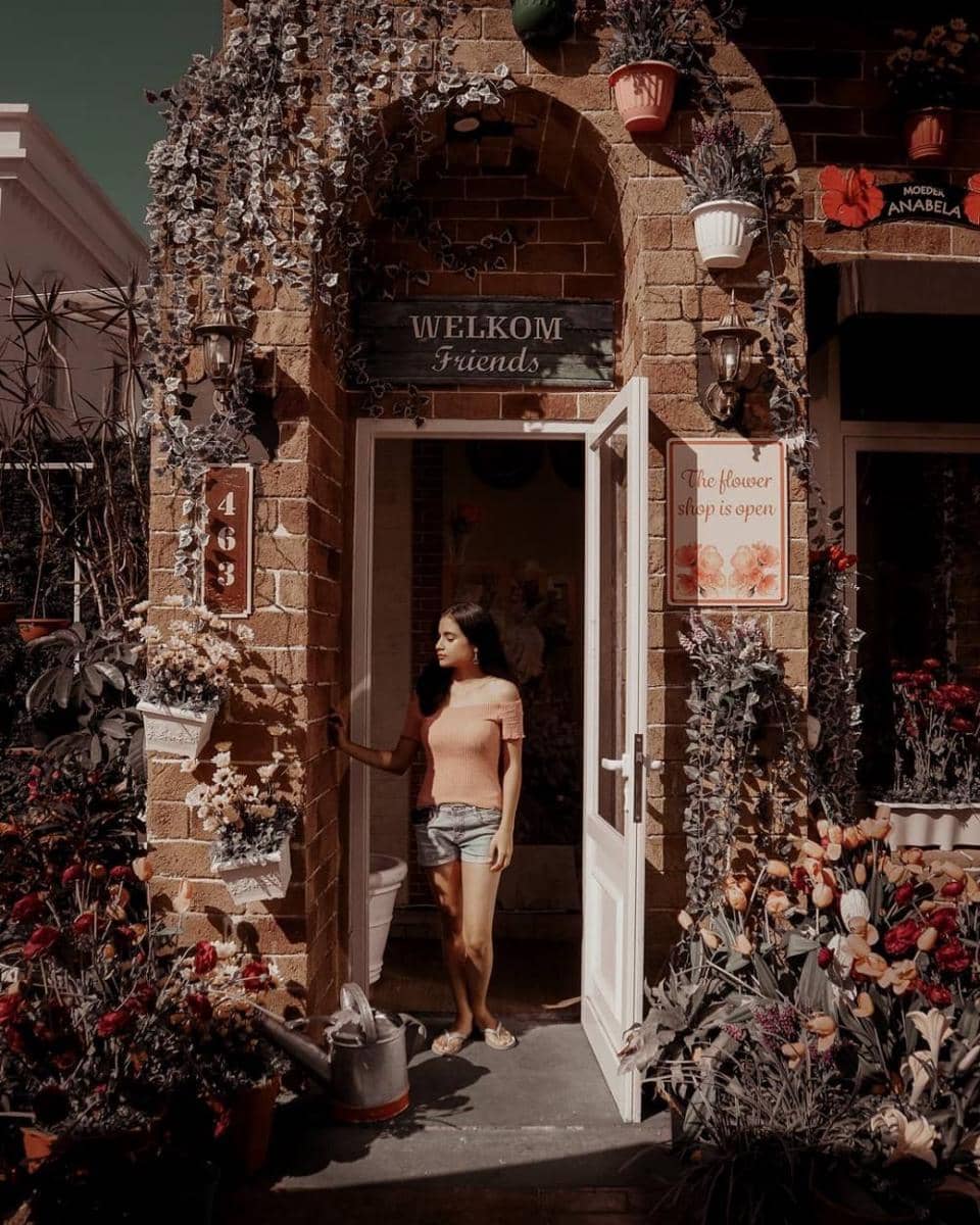 instagram.com/theresiar_