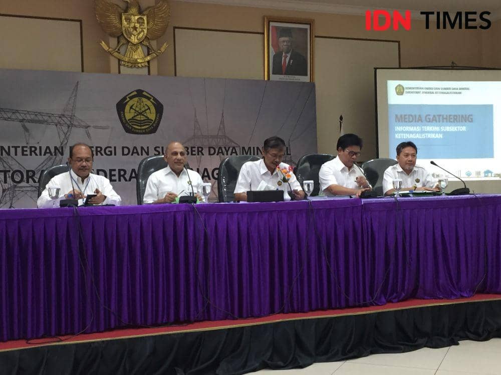 Konferensi Pers ESDM