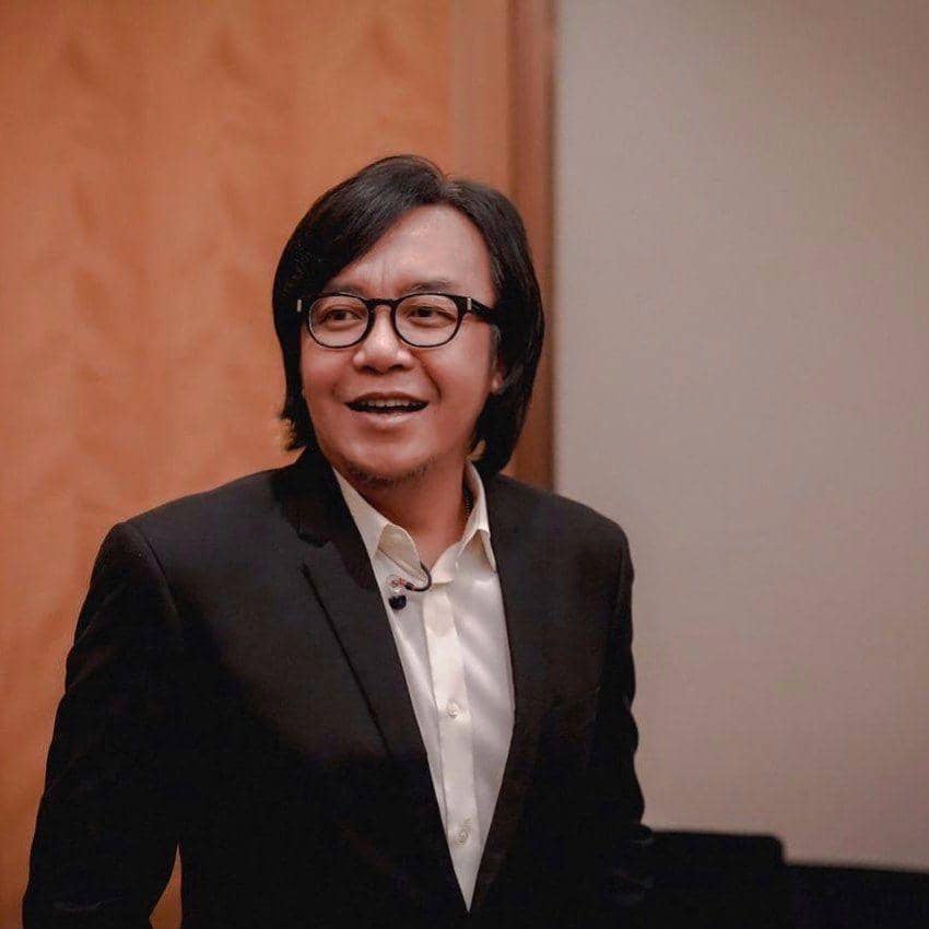 instagram.com/ari_lasso