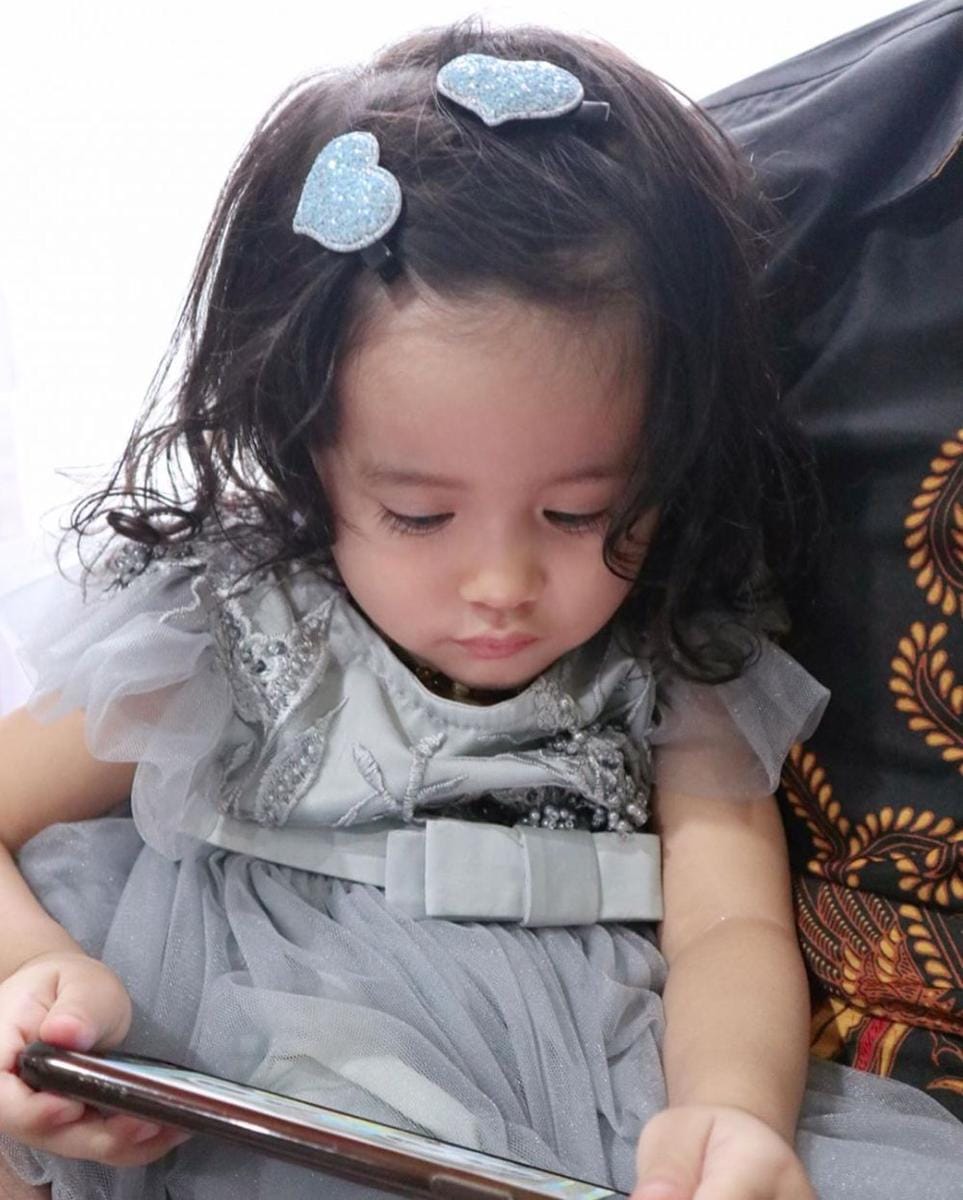 instagram.com/ryana_dea