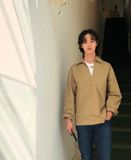 instagram.com/jangdongyoon