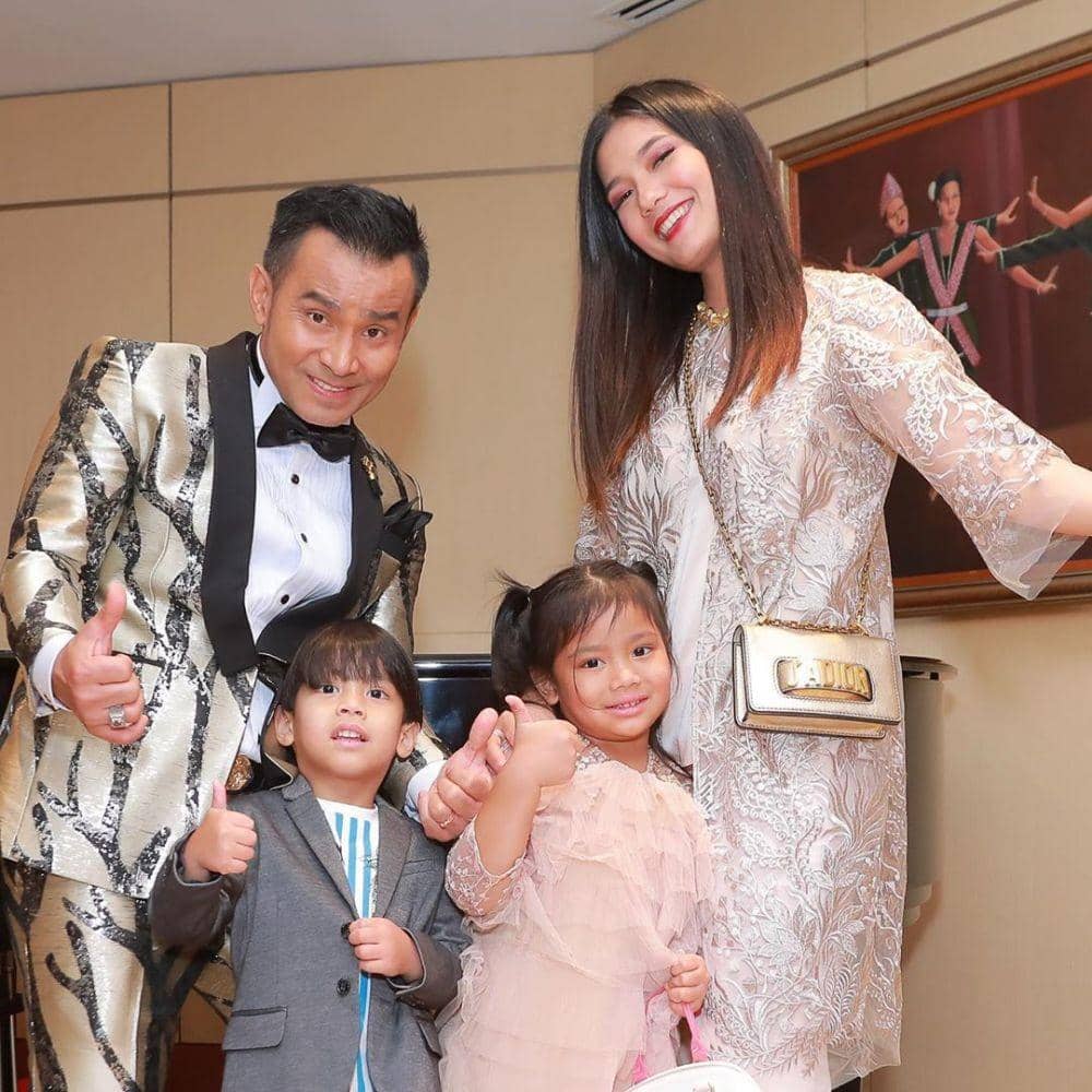 instagram.com/duma_riris