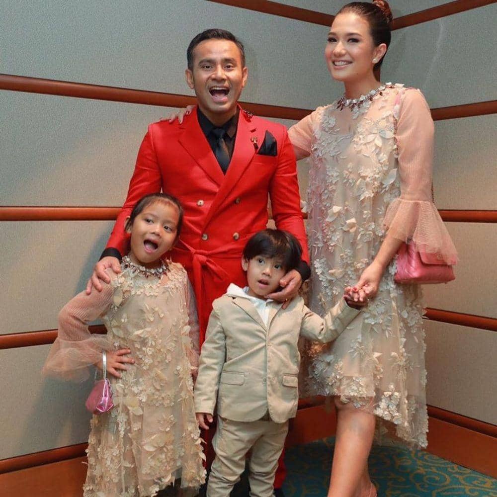 instagram.com/jud1ka