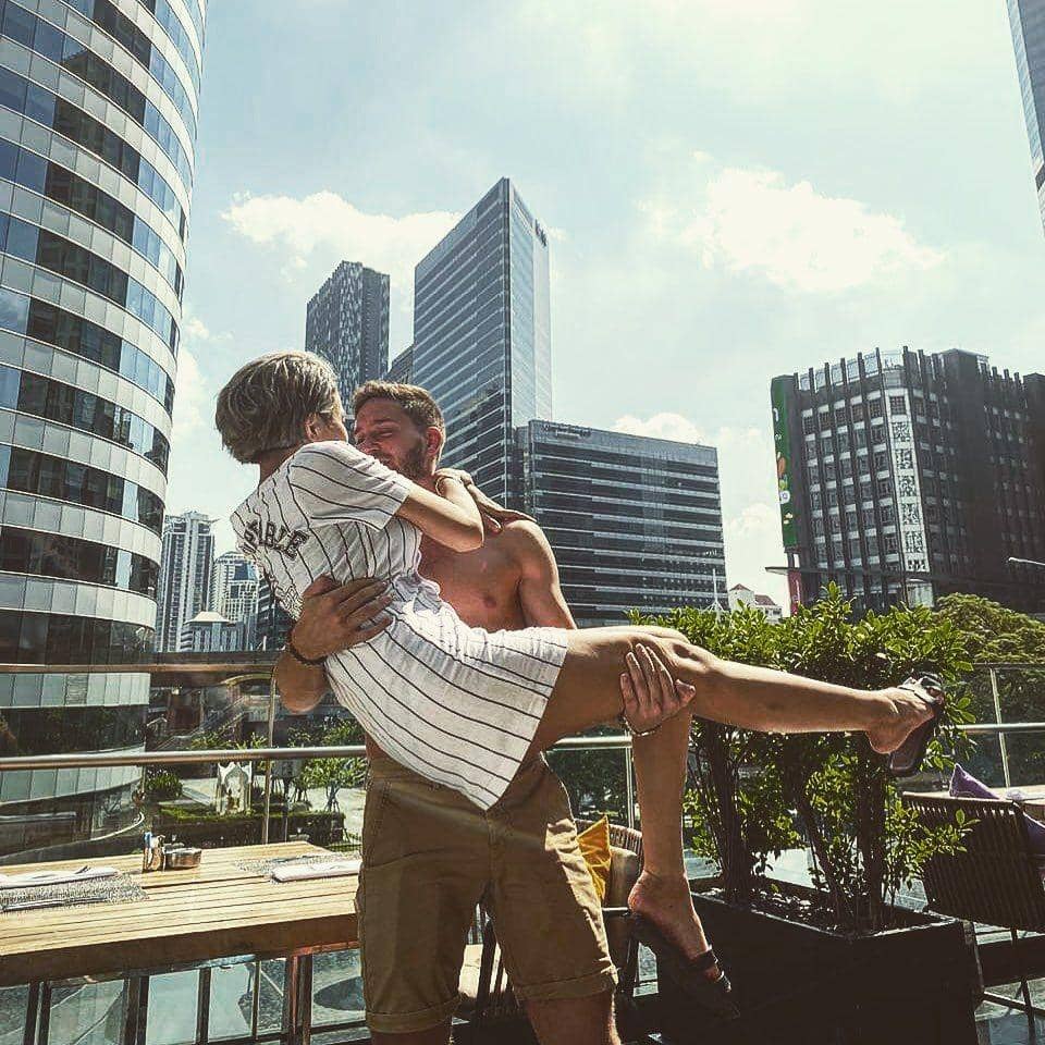 instagram.com/betsalelf