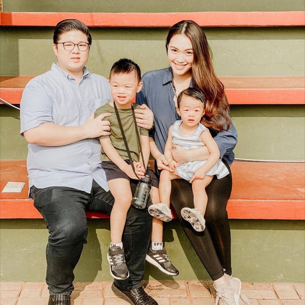 Instagram.com/vanialarissa