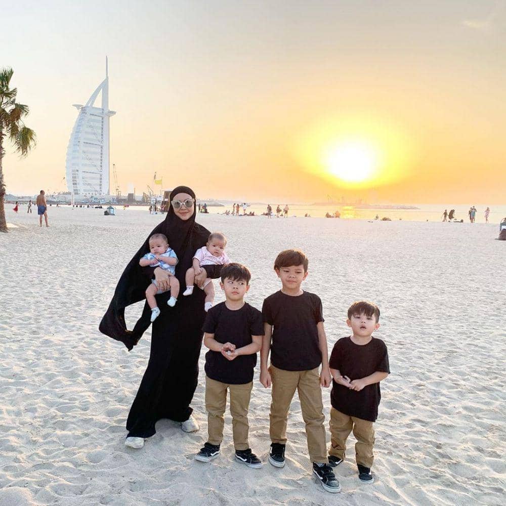 Instagram.com/ratnagalih