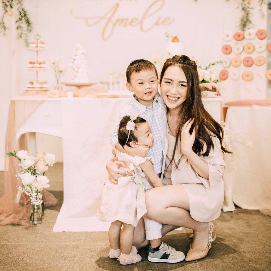 Instagram.com/vanialarissa