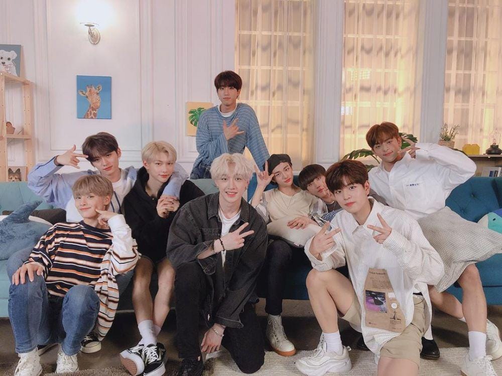 Instagram.com/realstraykids