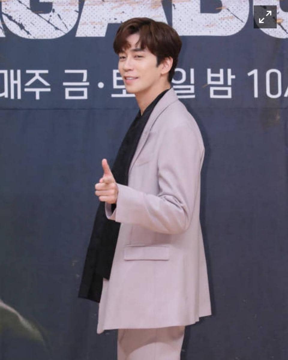 Instagram/shin_sung_rok