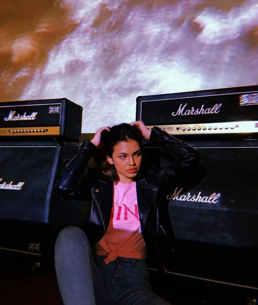 Instagram.com/carmelavdkruk