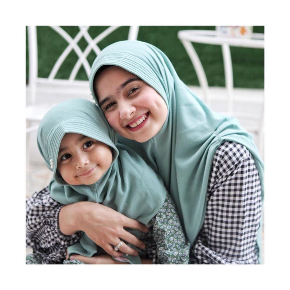 Instagram.com/sonyafatmala