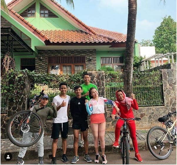 instagram.com/ayutingting92/