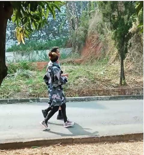 instagram.com/ayutingting92/