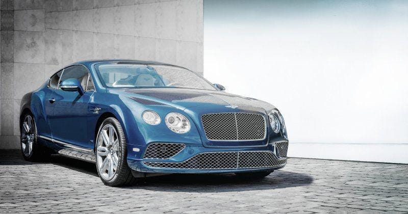Ilustrasi mobil Bentley. unsplash.com/Cam Bowers