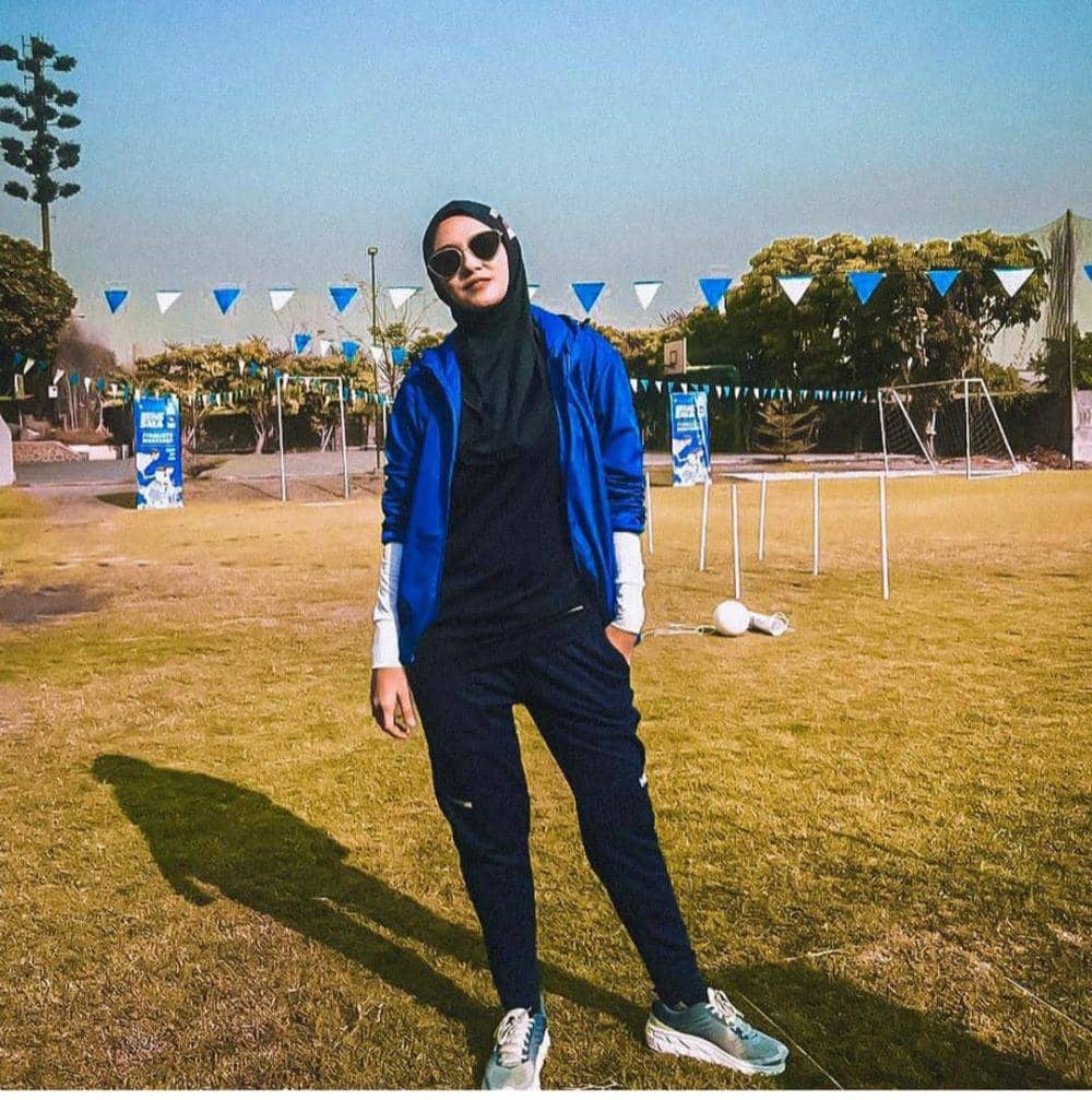 instragam.com/zeezeeshahab