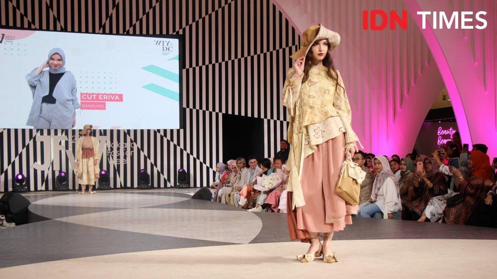 Wardah Inspiring Young Designer Competition (WIYDC) 2019. 27 Oktober 2019. IDN Times/Klara Livia