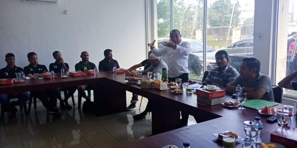 Gubernur Sumut Edy Rahmayadi temui pemain PSMS Medan (IDN Times/Hasudungan)