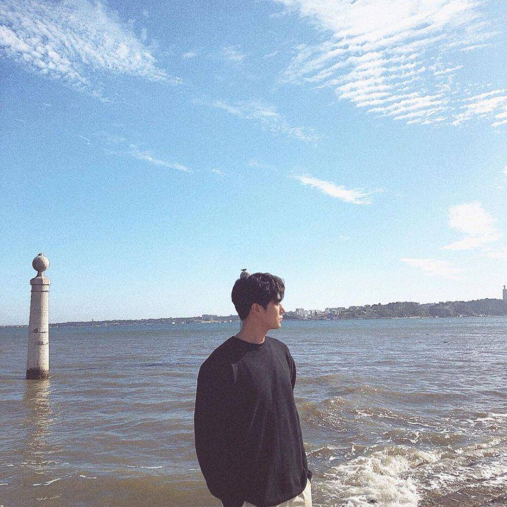 instagram.com/parkseoham