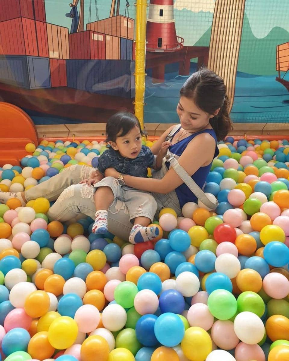 Instagram.com/vinessainez