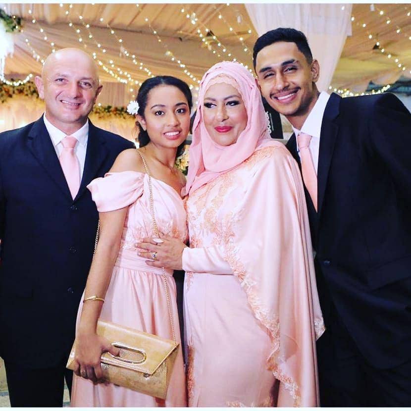 instagram.com/shechahsagran