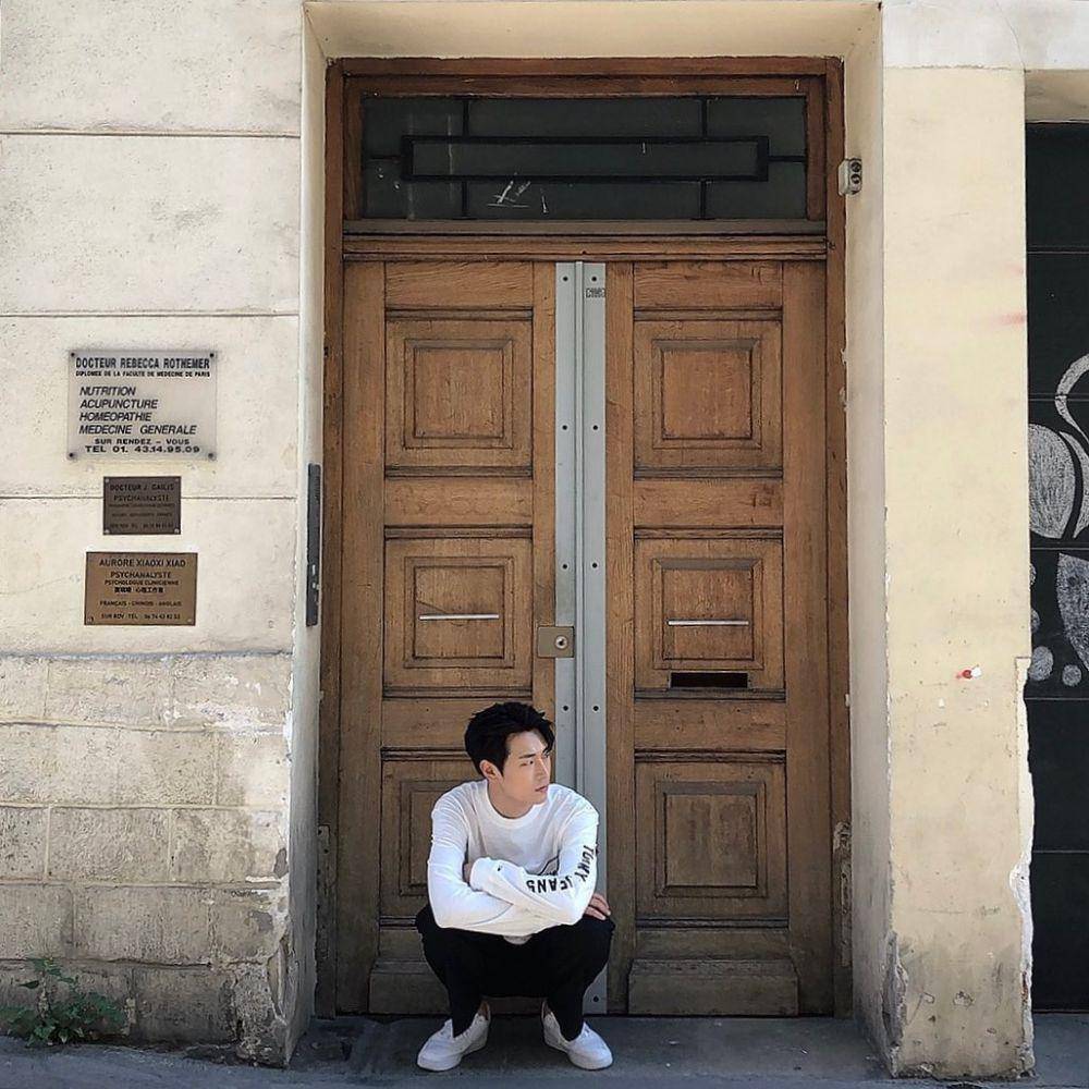 instagram.com/parkseoham
