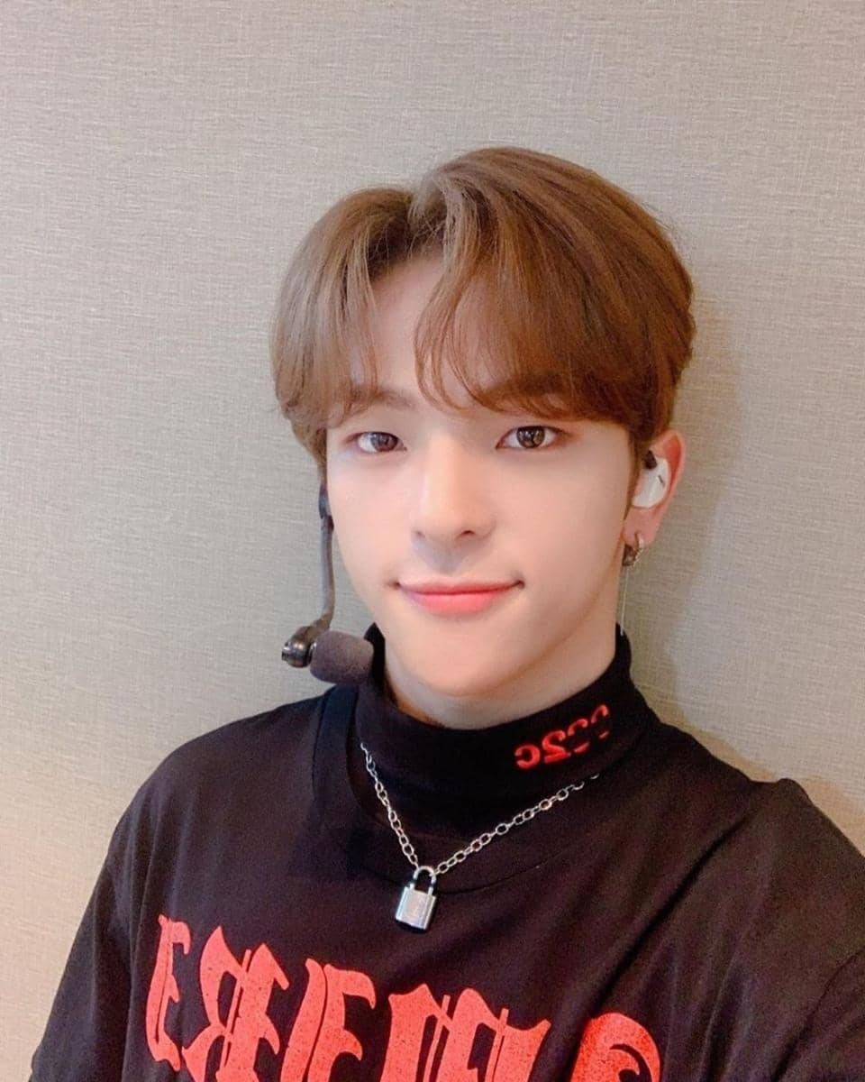 Instagram.com/@woojiniebear