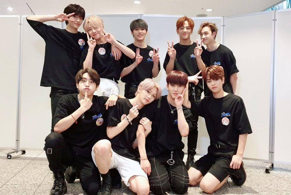 Instagram.com/@realstraykids