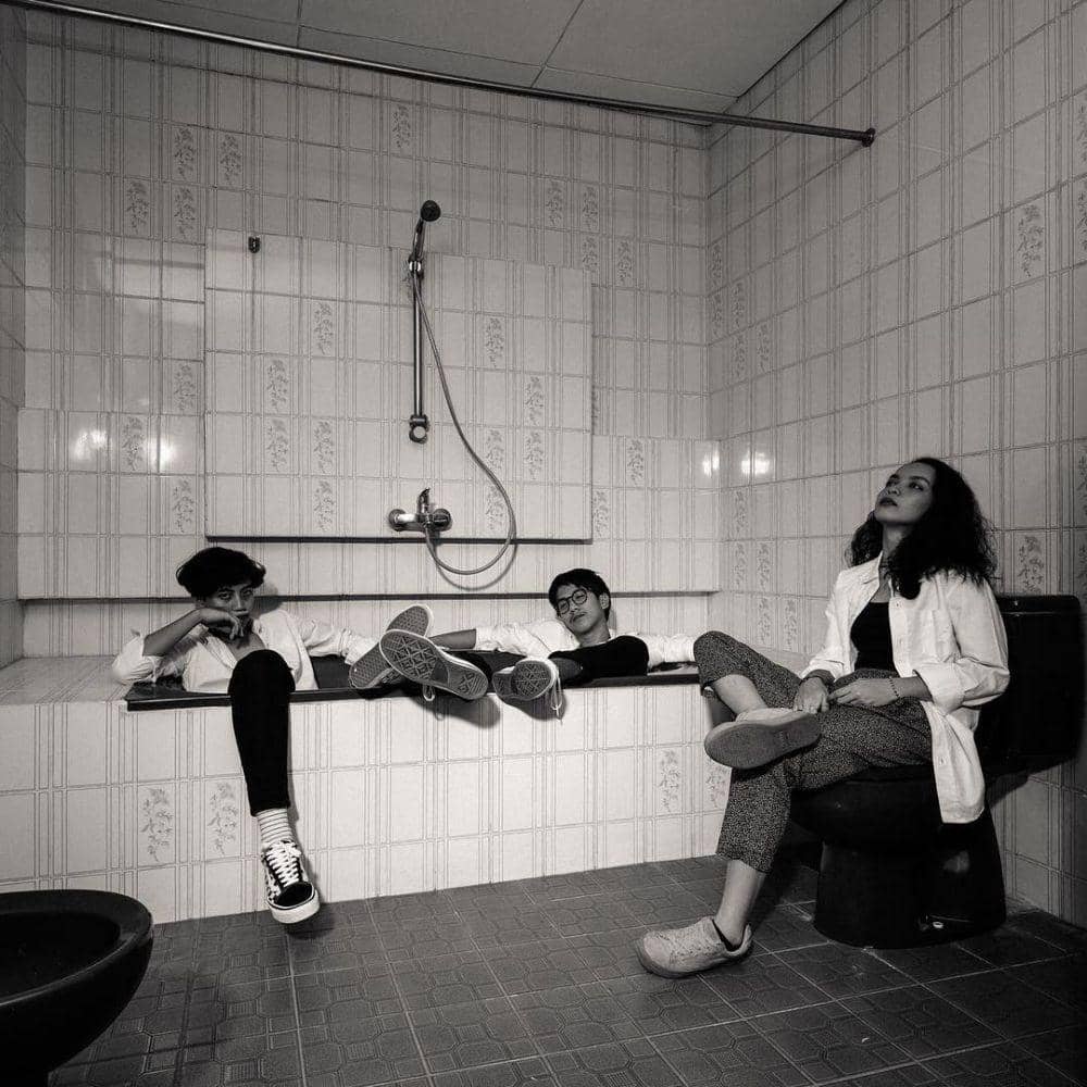 instagram.com/iqbaal.e