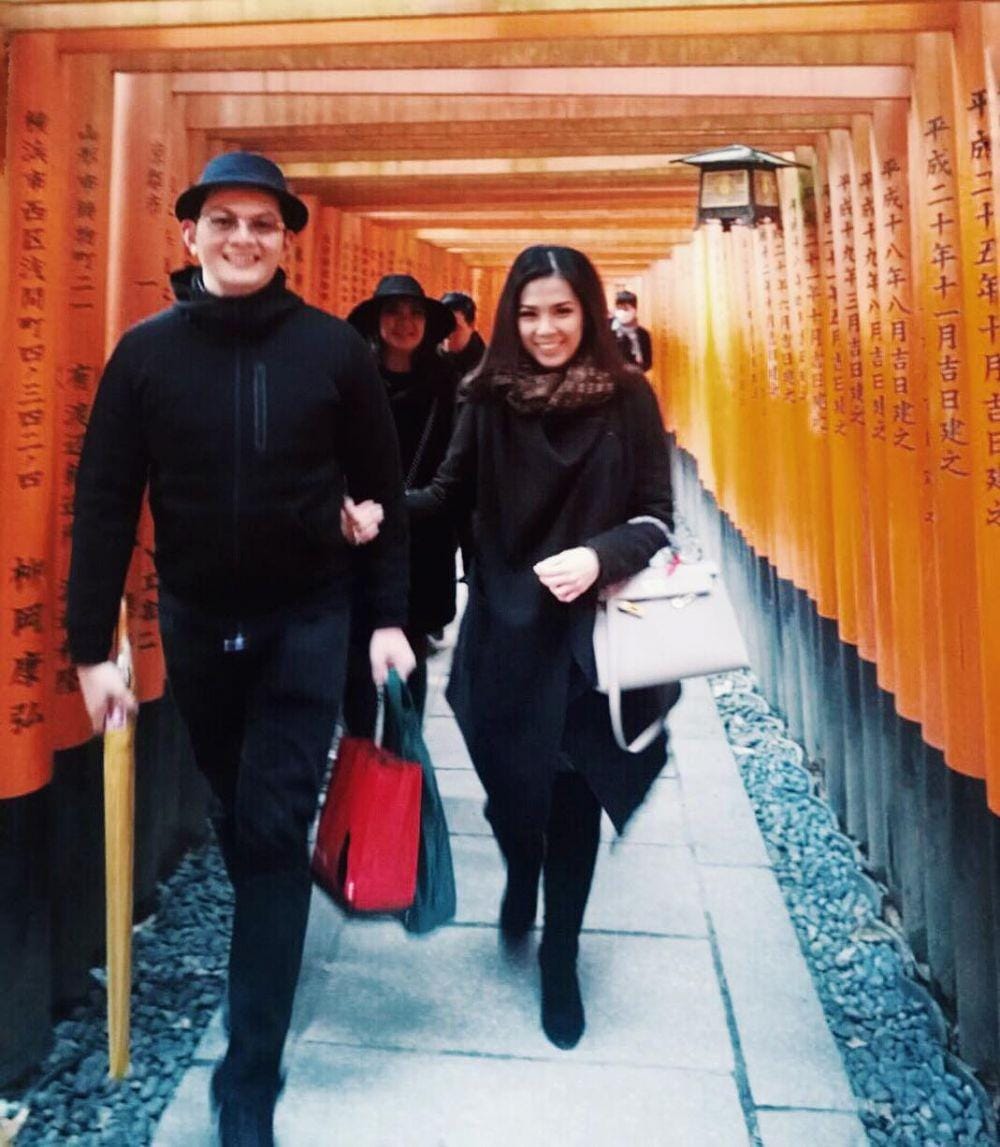 Instagram.com/devinahermawan