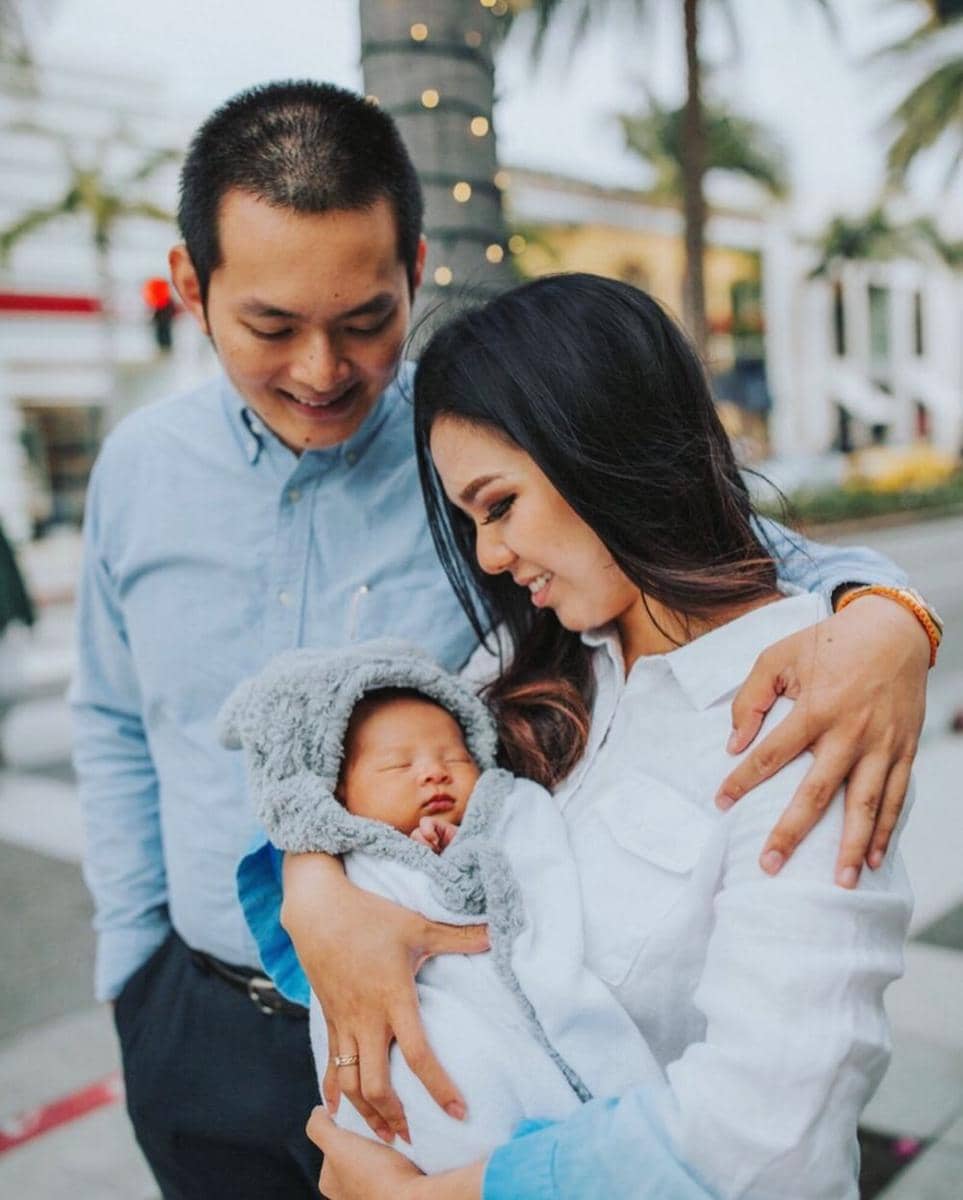 Instagram.com/devinahermawan