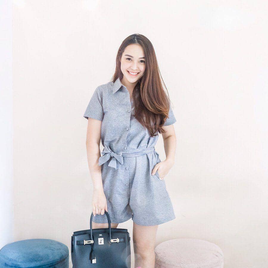 Instagram.com/vanialarissa