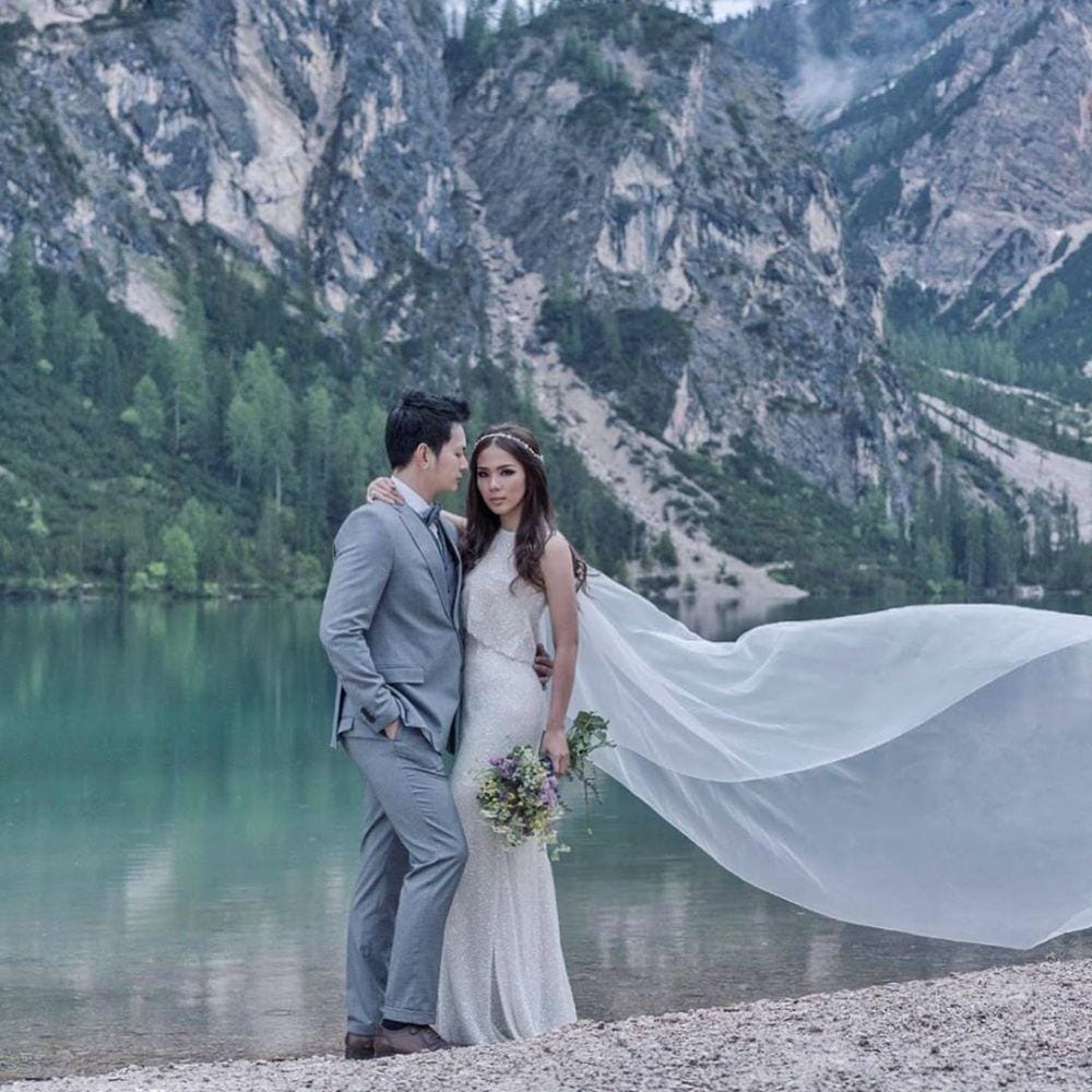 Instagram.com/devinahermawan