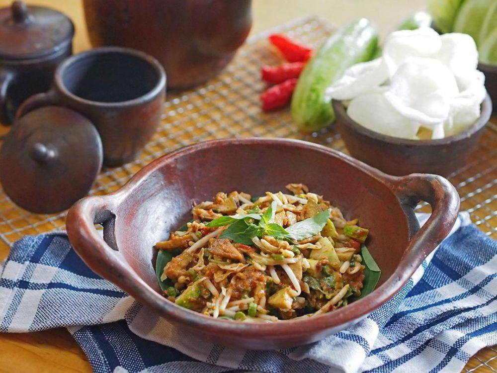 instagram.com/nirmala.restaurant