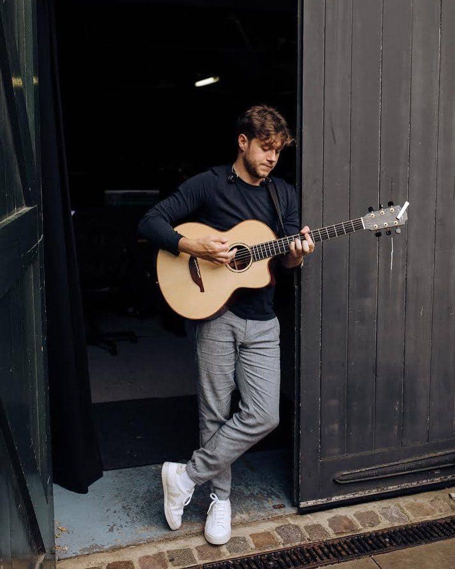 instagram.com/niallhoran