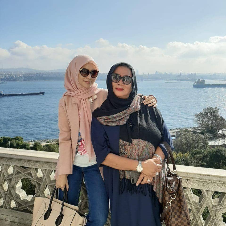 Instagram.com/yanny_christiany