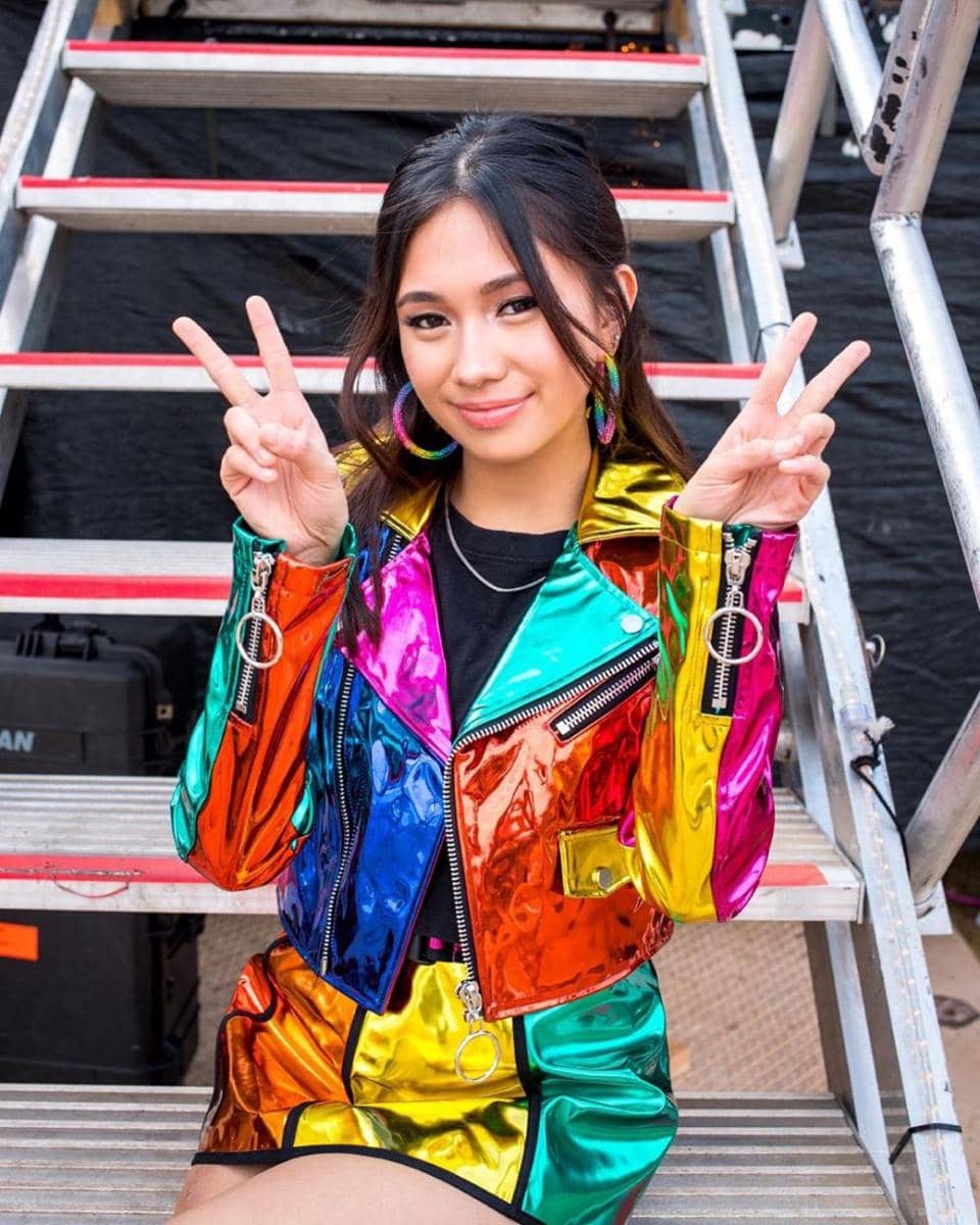 instagram.com/nikizefanya