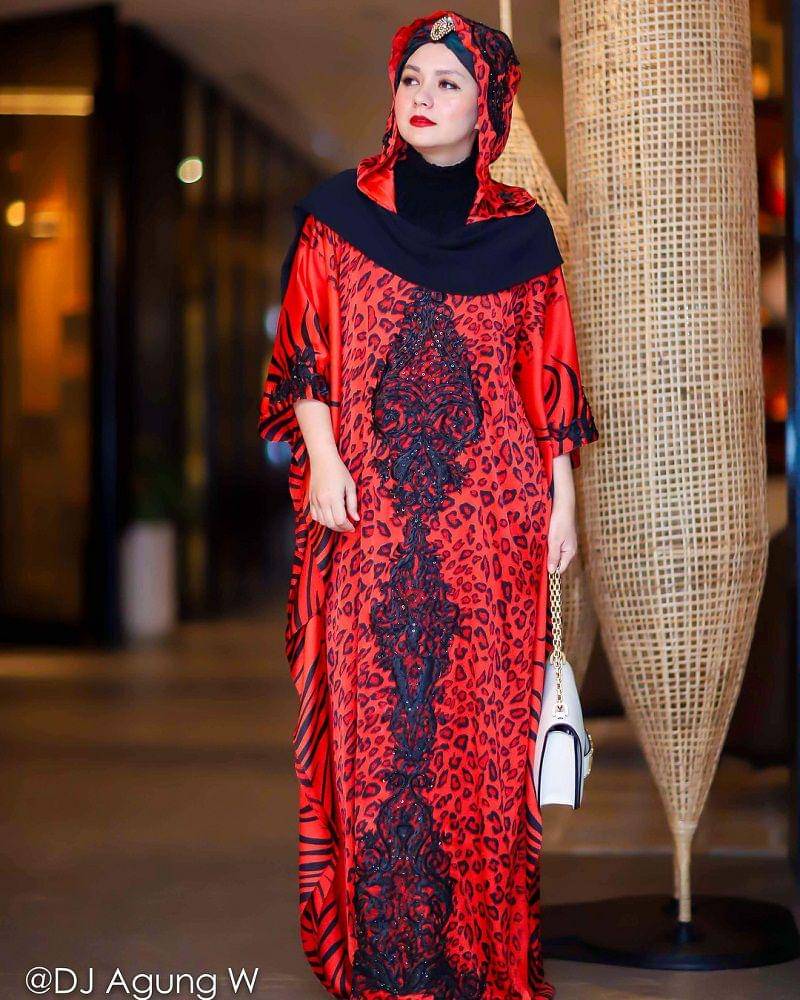 Instagram.com/@viona__rosalina