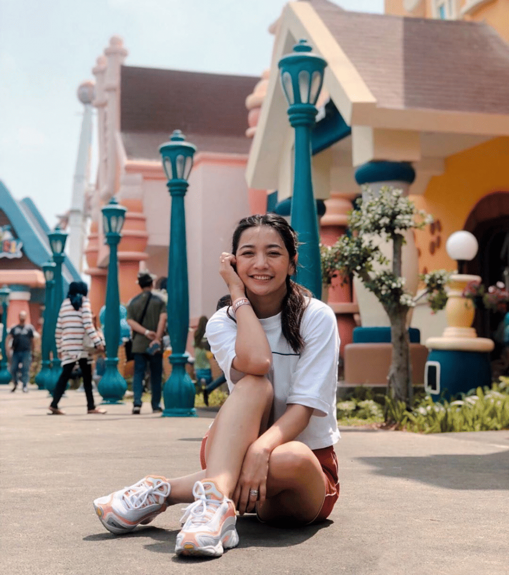 instagram.com/hestipurwadinata