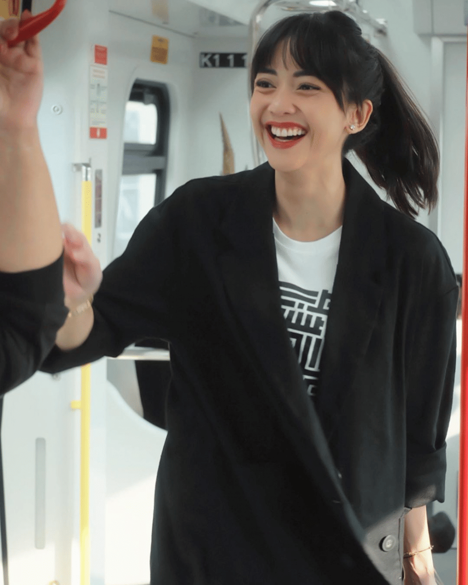 instagram.com/ririndwiariyanti