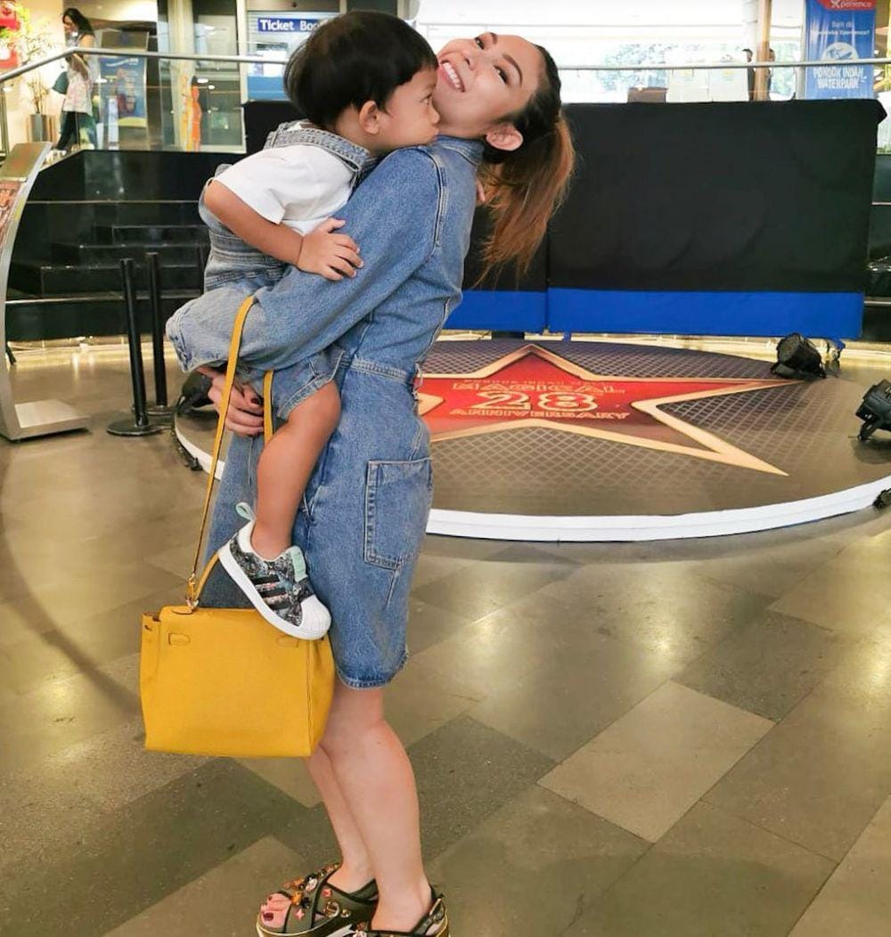 Instagram.com/mrsayudewi