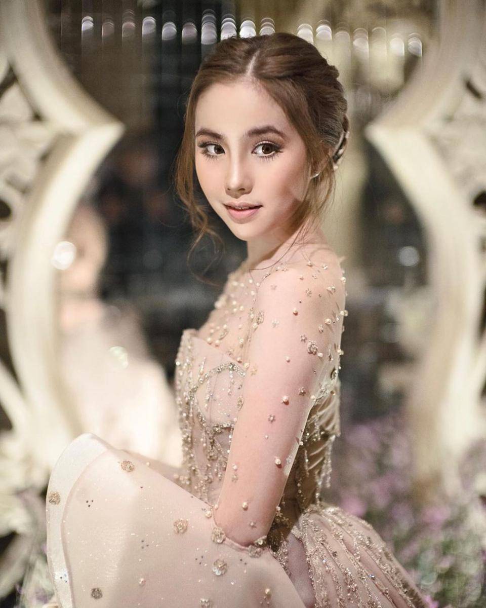 Instagram.com/agatha_chelsea